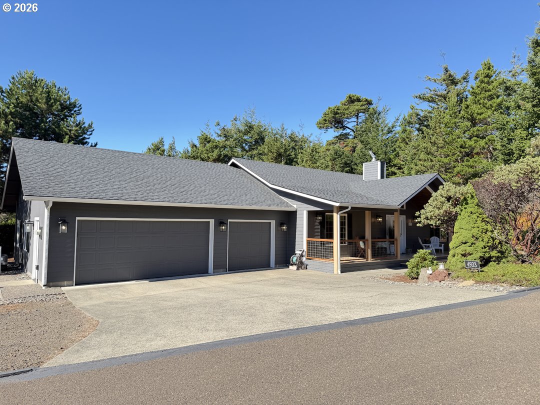 4933 Cloudcroft Ln Property Photo 1