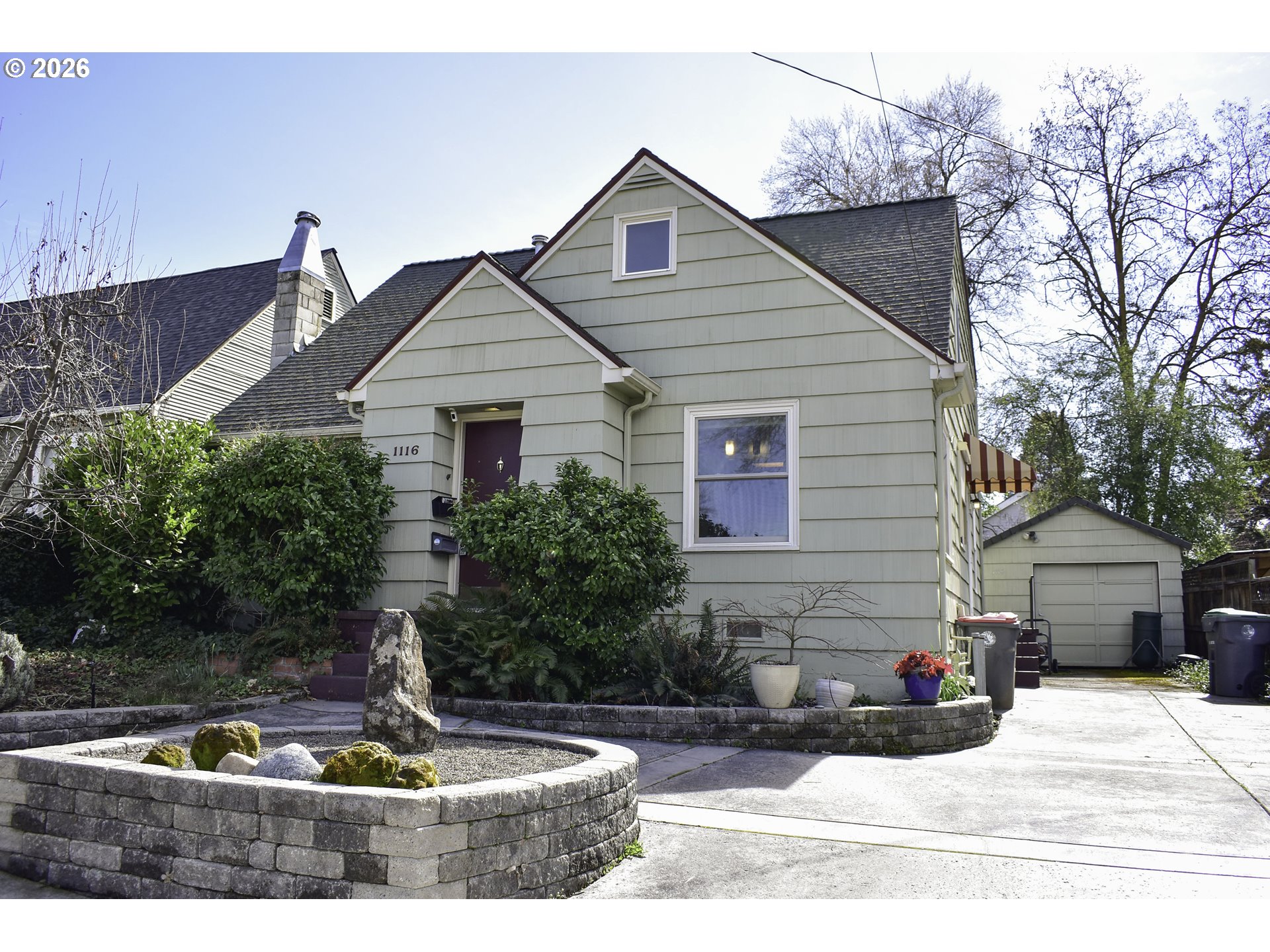1114 Reddy Ave Property Photo 1