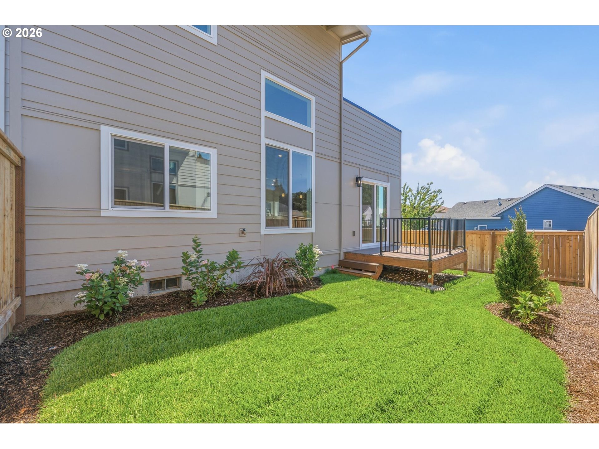 1355 2nd St Property Photo 5