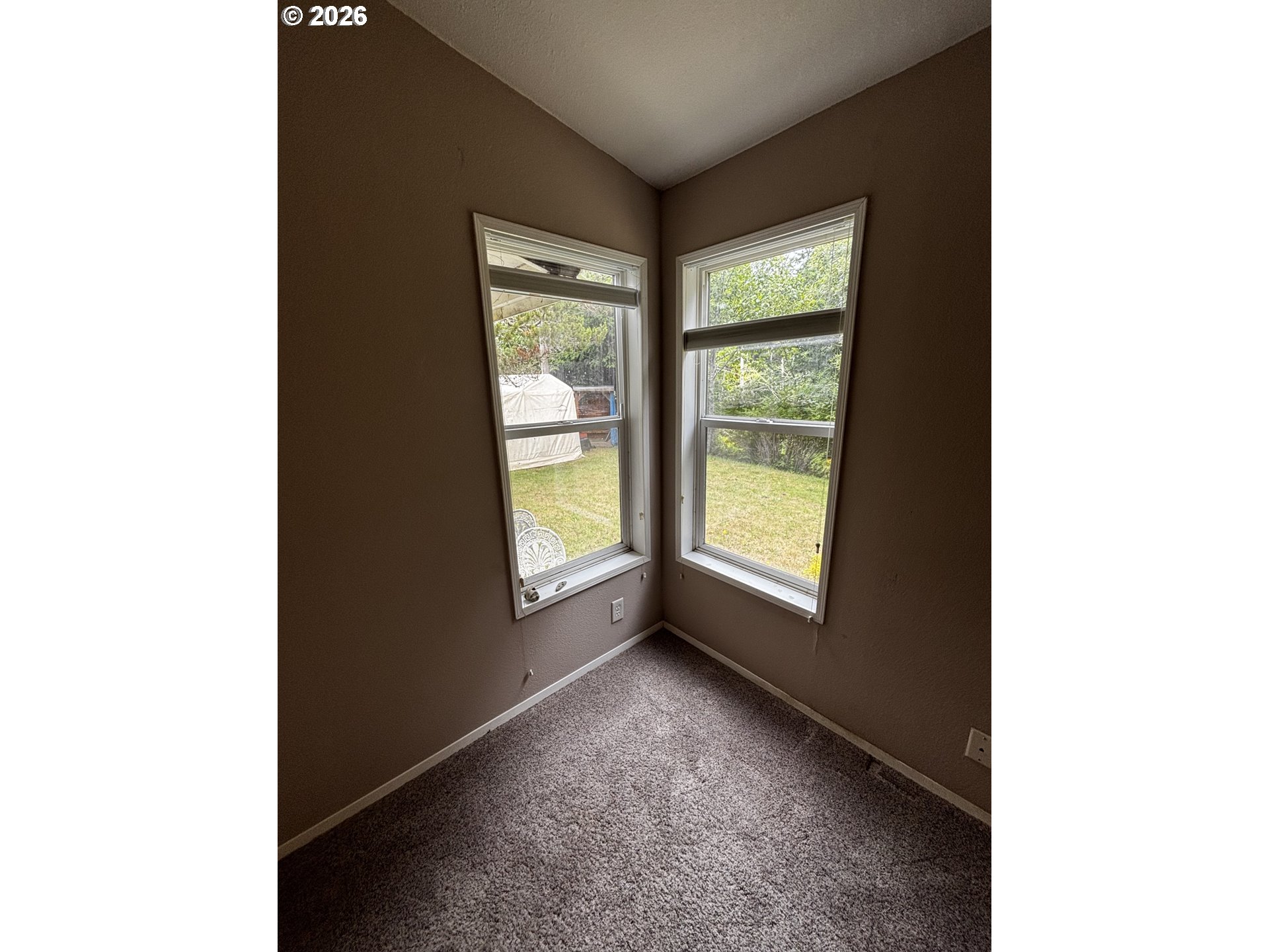 229 N Main St Property Photo 5