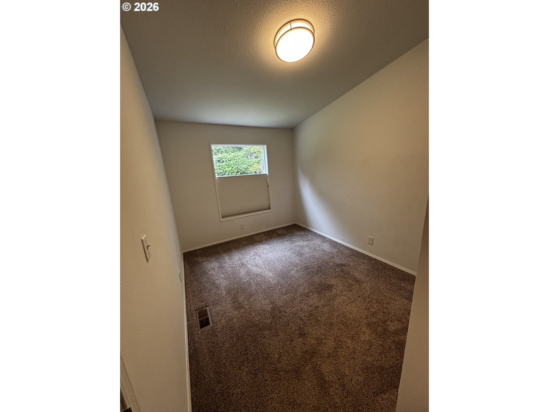 229 N Main St Property Photo 15