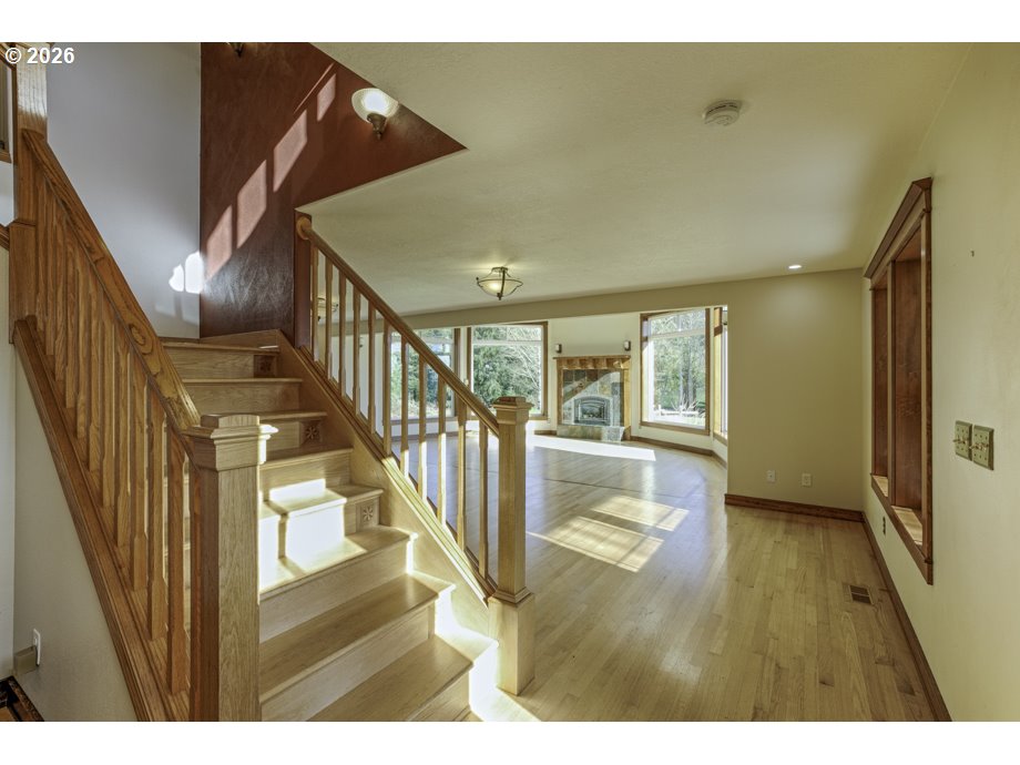 4055 Westwood Dr Property Photo 9