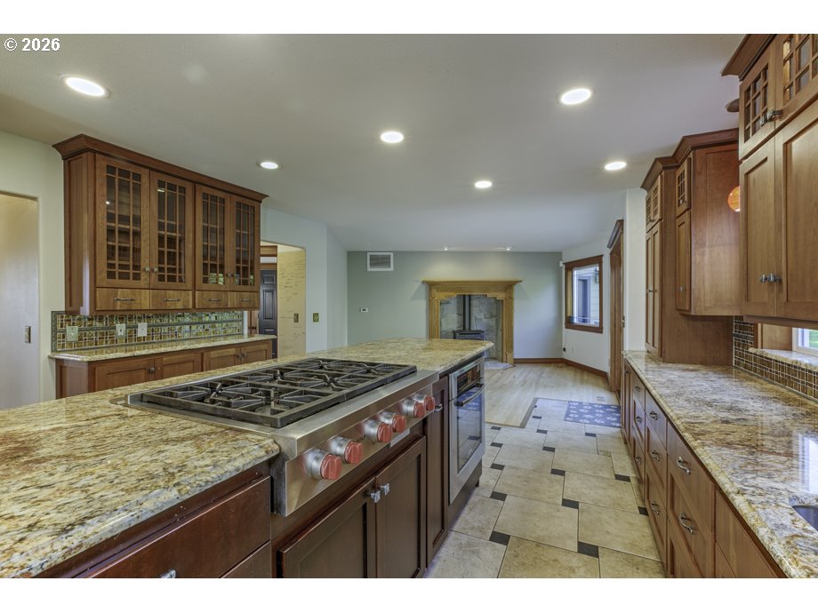 4055 Westwood Dr Property Photo 17