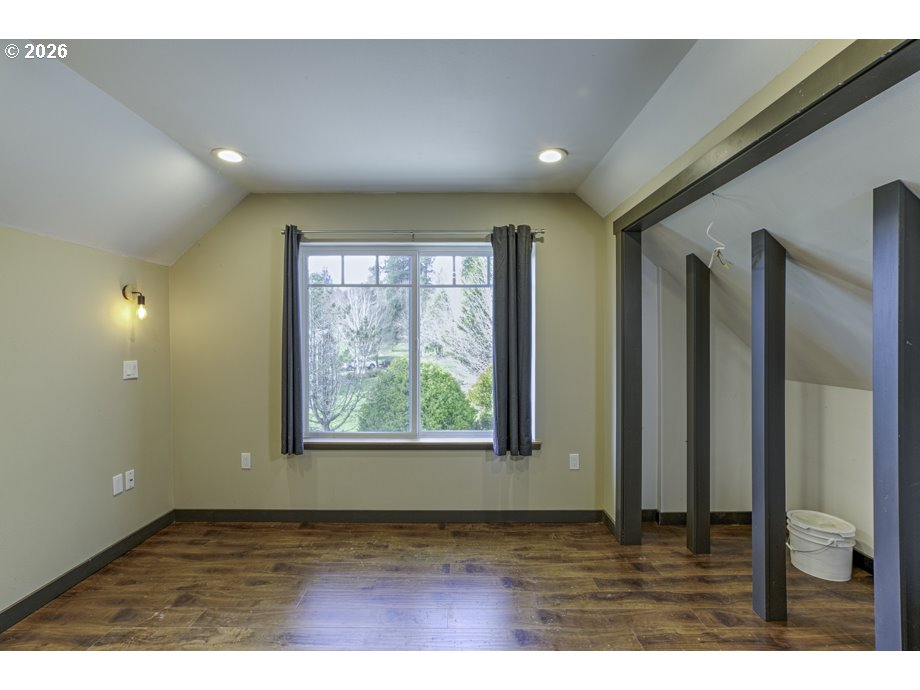 4055 Westwood Dr Property Photo 24