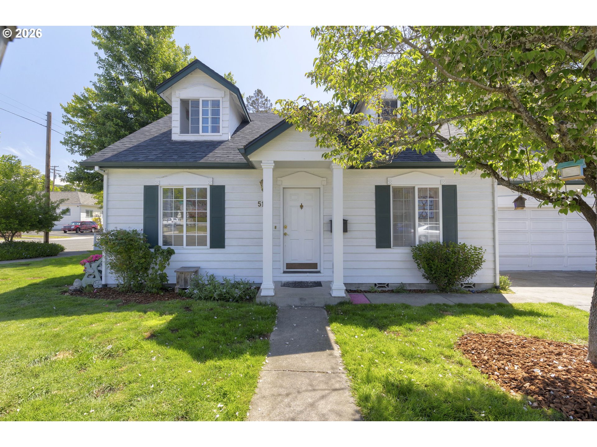 515 Nw Dimmick St Property Photo 1