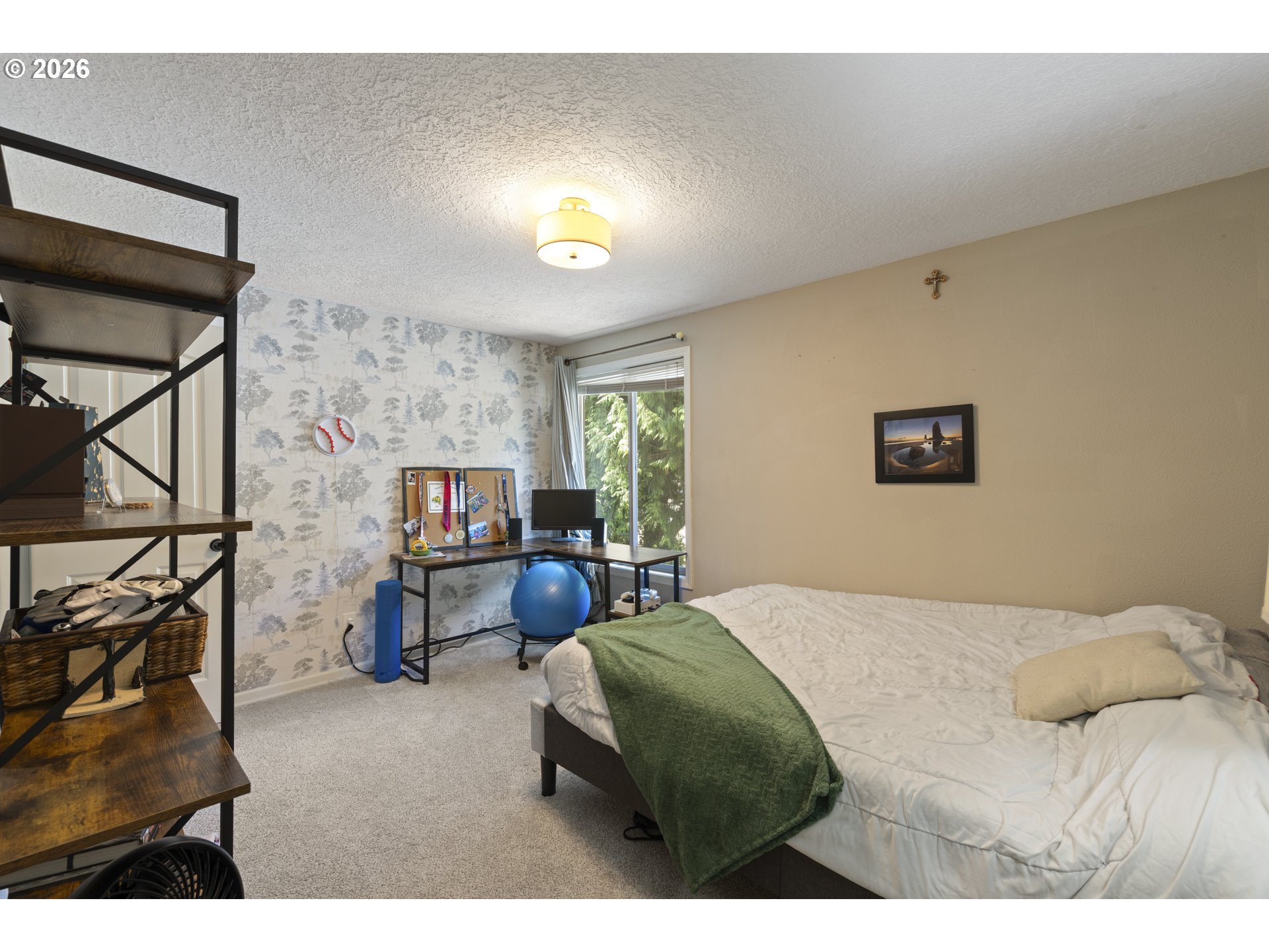 2910 Carriage Way Property Photo 16