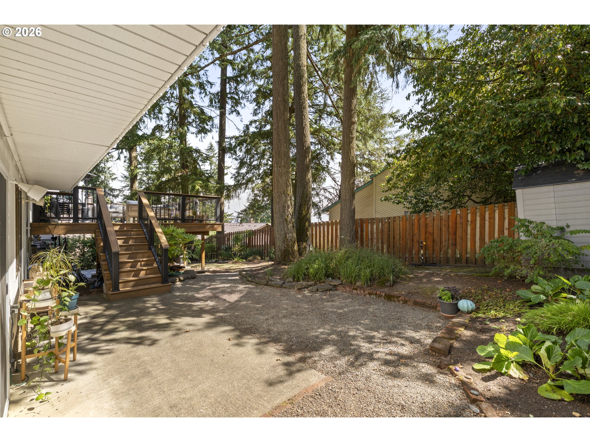 2910 Carriage Way Property Photo 34