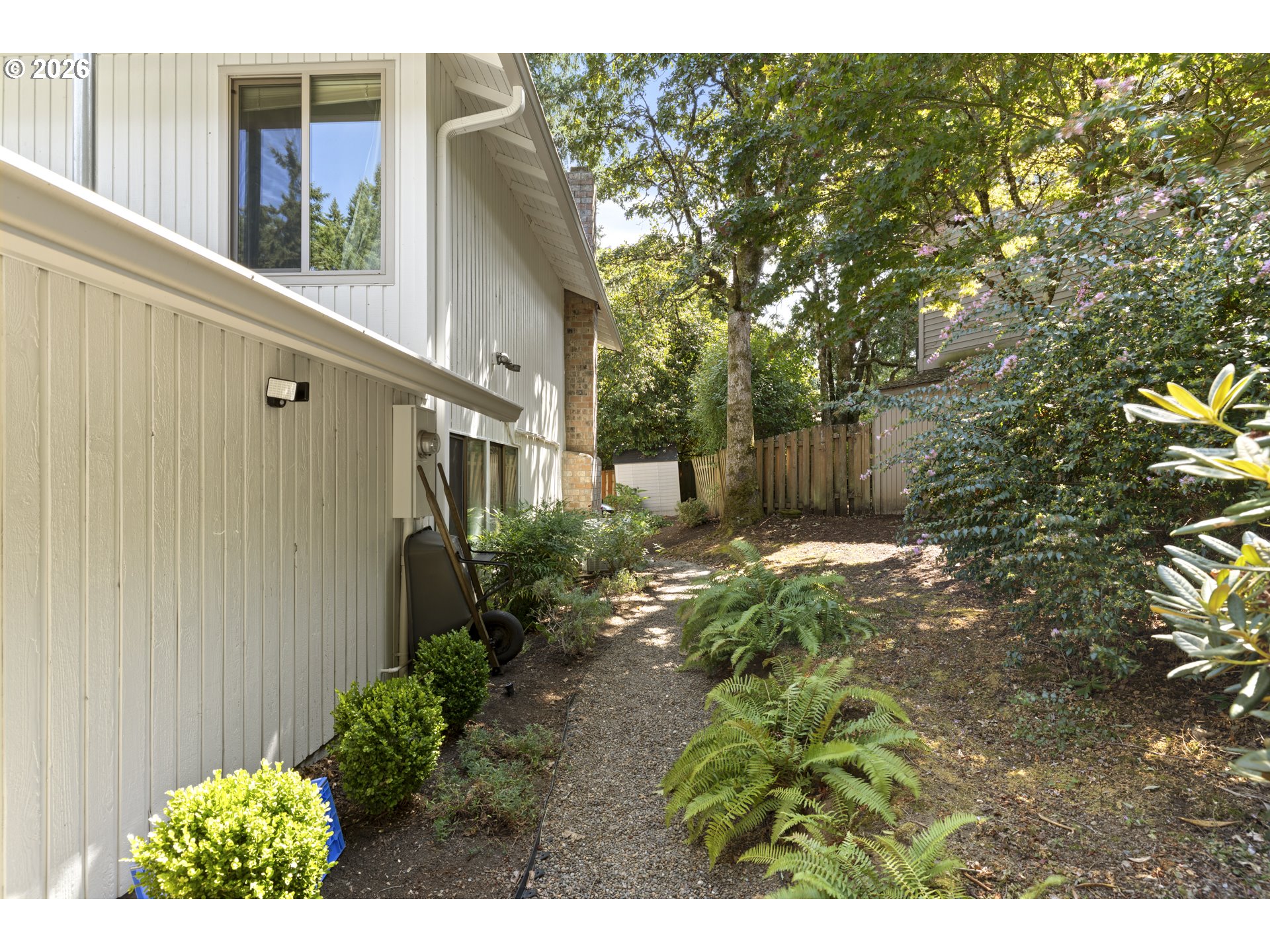 2910 Carriage Way Property Photo 37