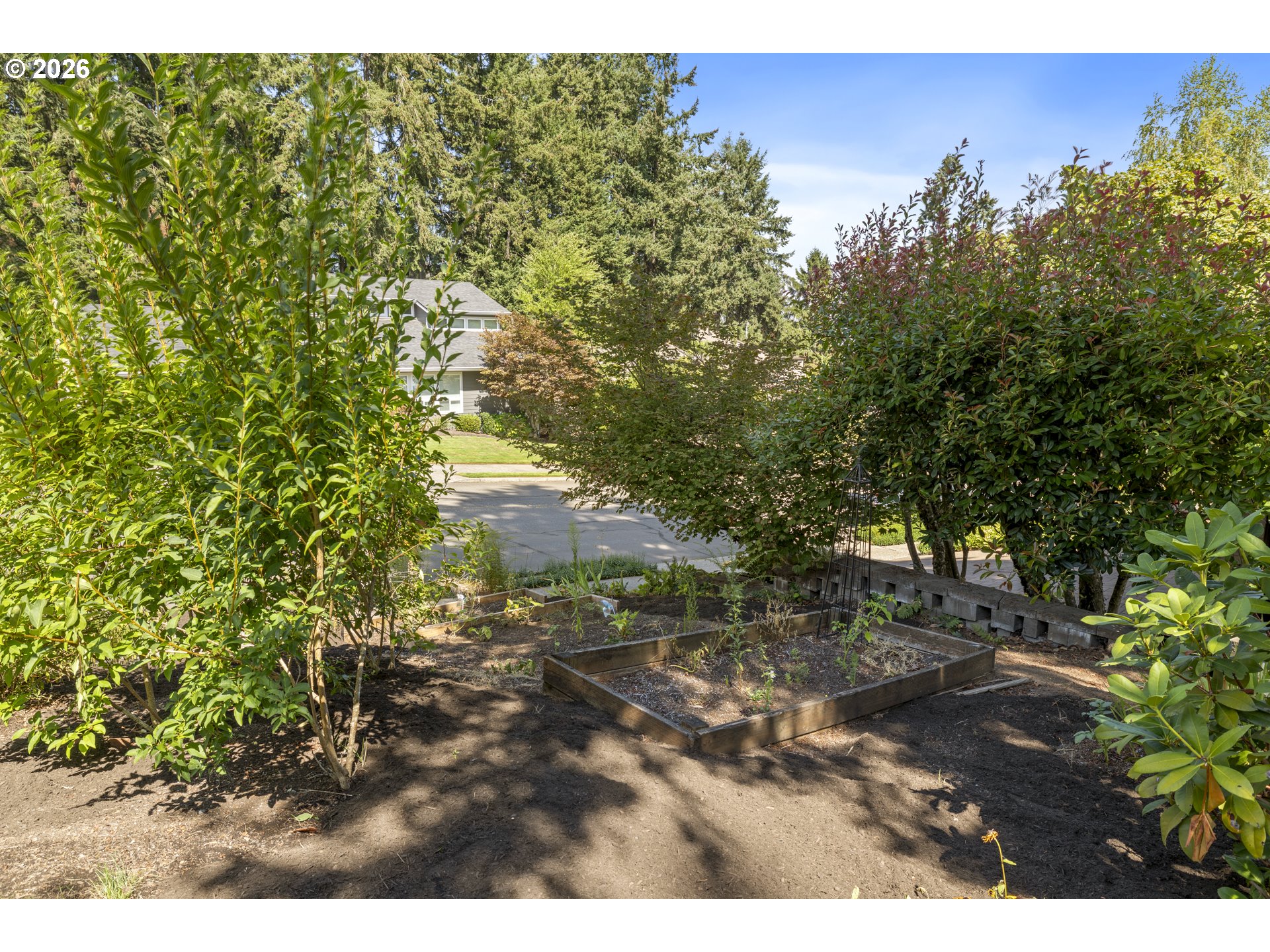 2910 Carriage Way Property Photo 43