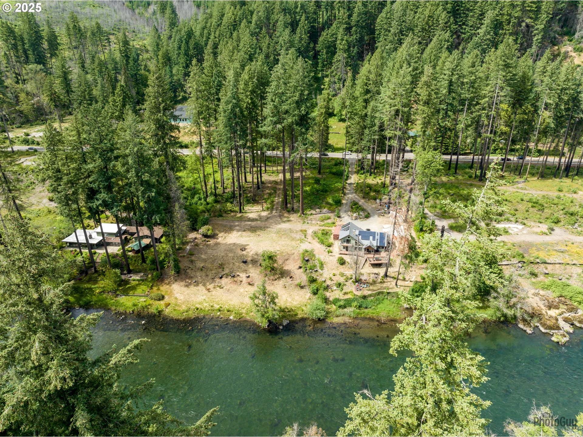 47664 Mckenzie Hwy Property Photo 2
