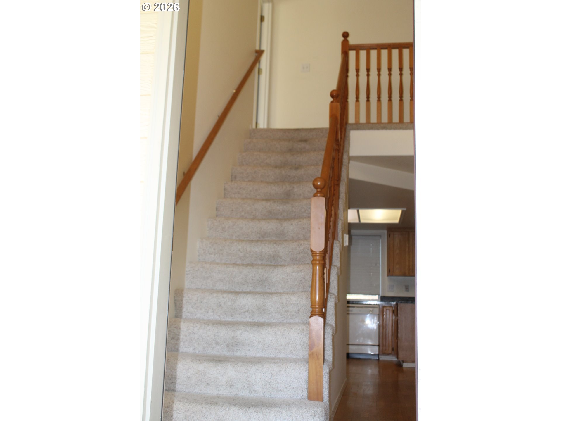 2120 Nw Douglas Loop Property Photo 8