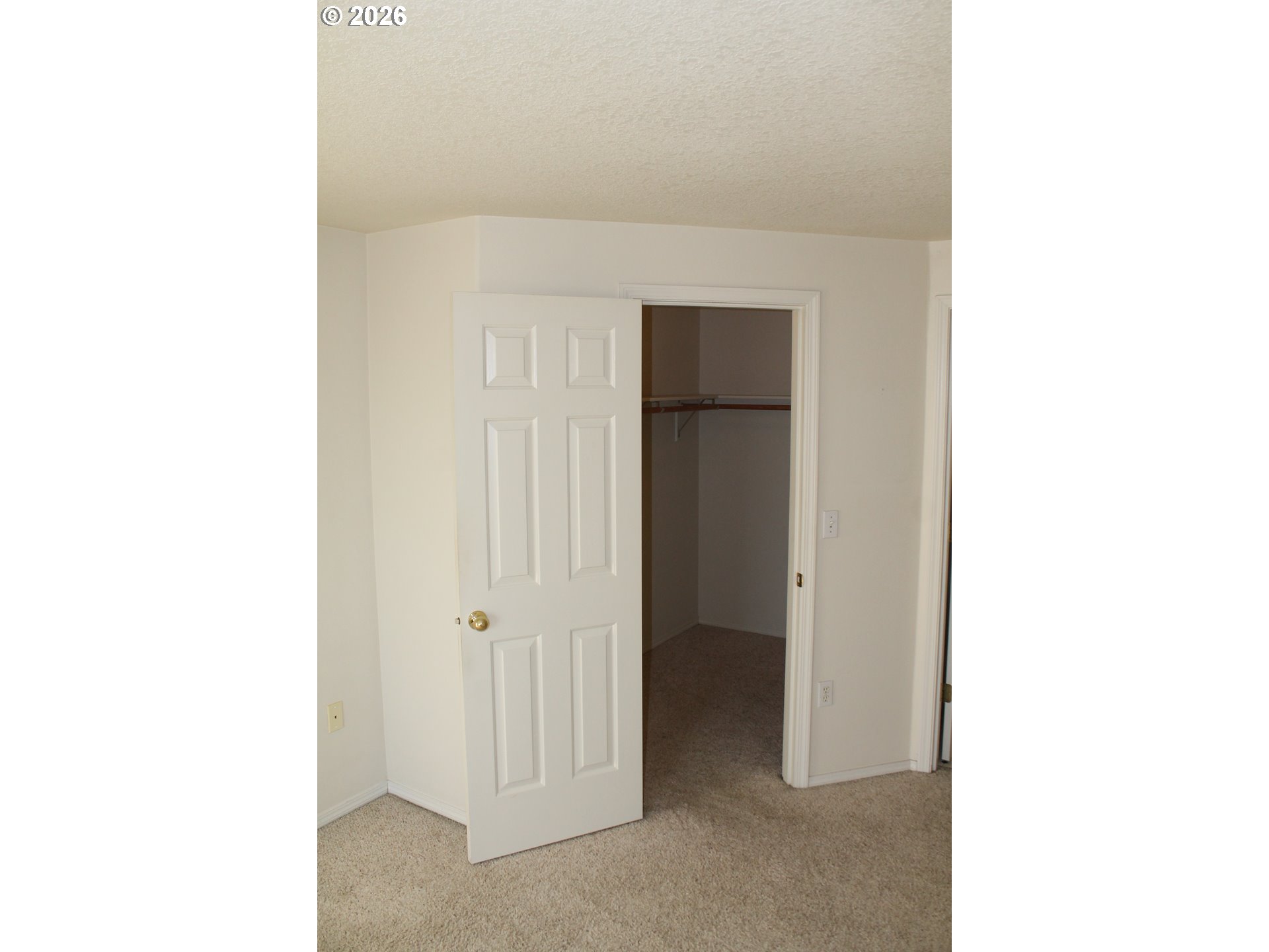 2120 Nw Douglas Loop Property Photo 9