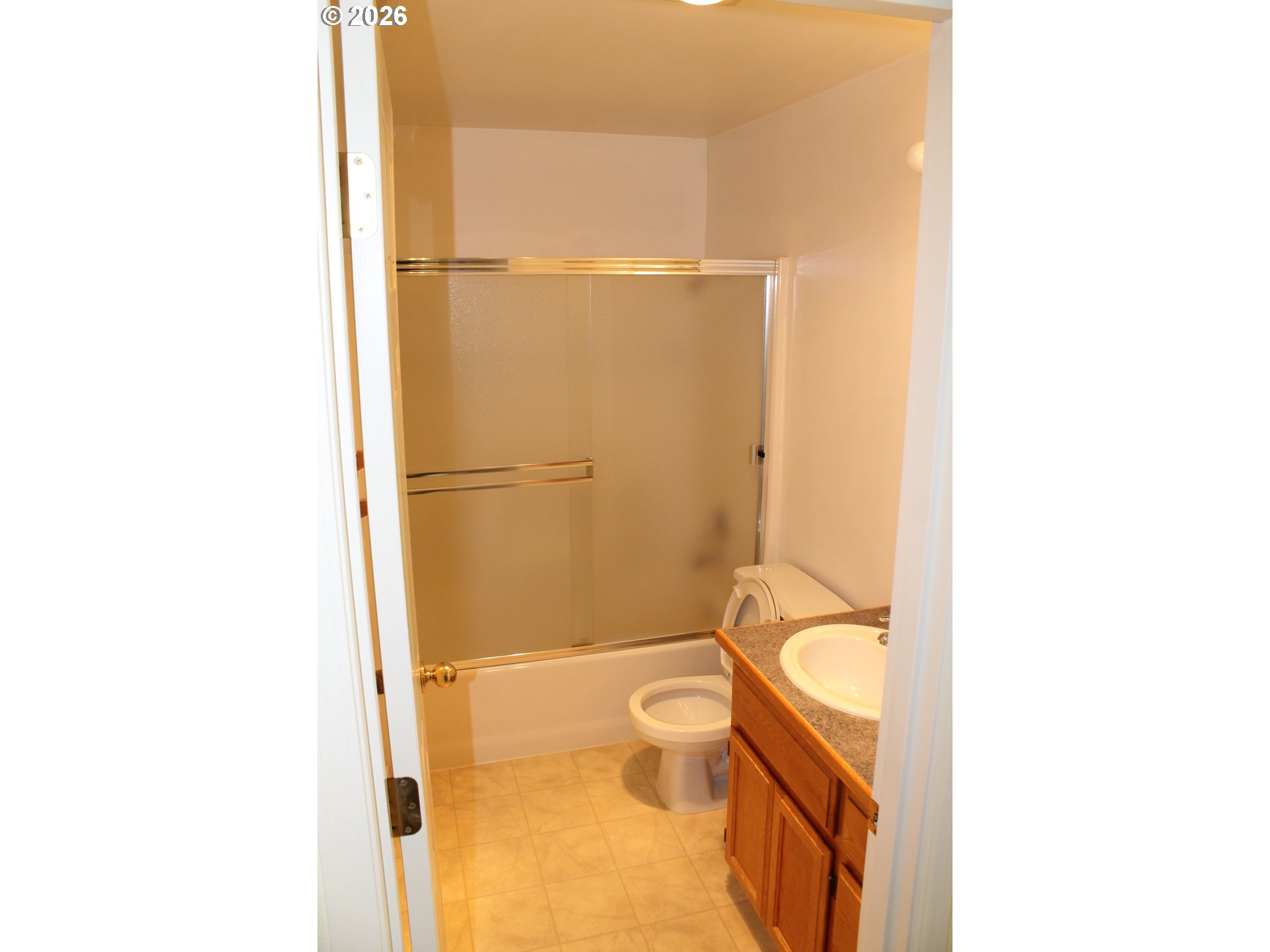 2120 Nw Douglas Loop Property Photo 16