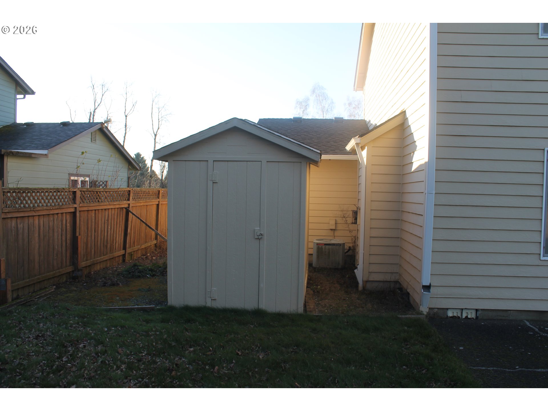 2120 Nw Douglas Loop Property Photo 24