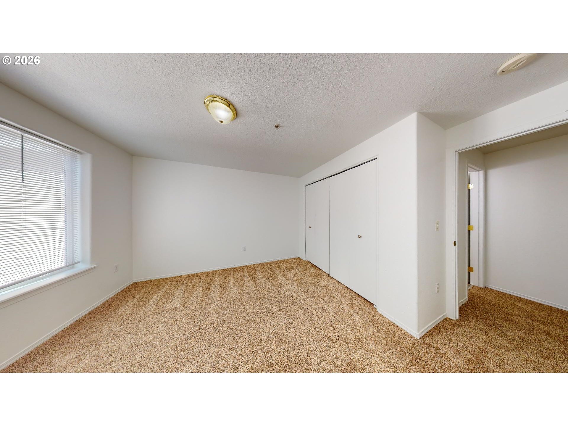 9615 Se Center Ct Property Photo 12