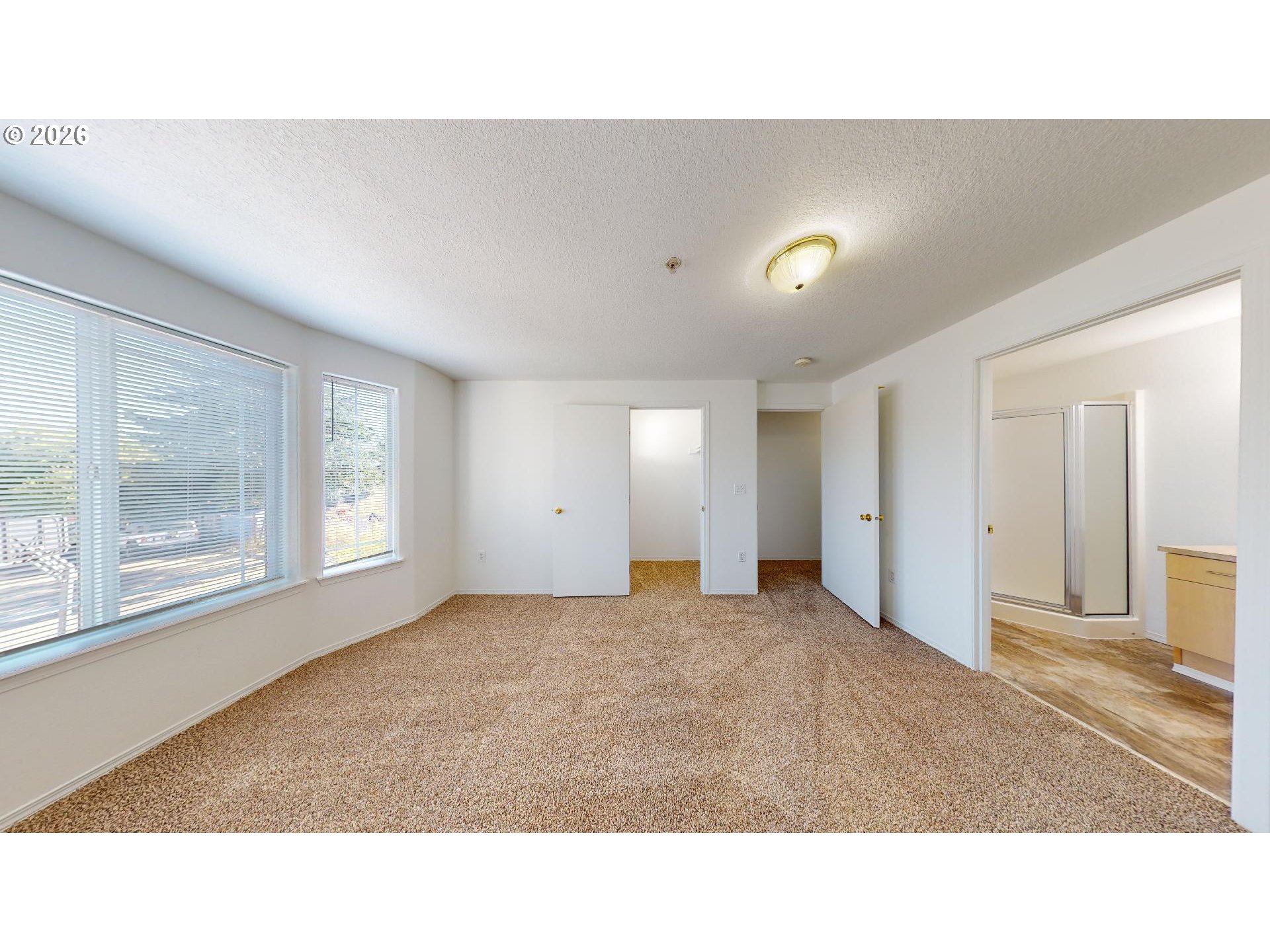 9615 Se Center Ct Property Photo 19