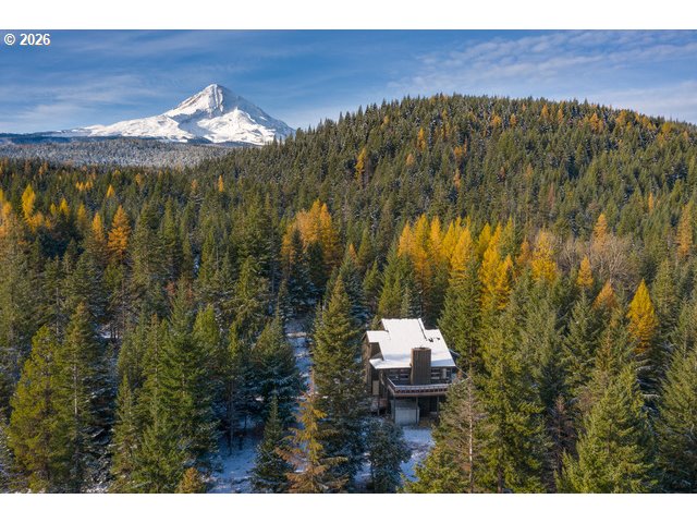 10581 Cooper Spur Rd Property Photo 1