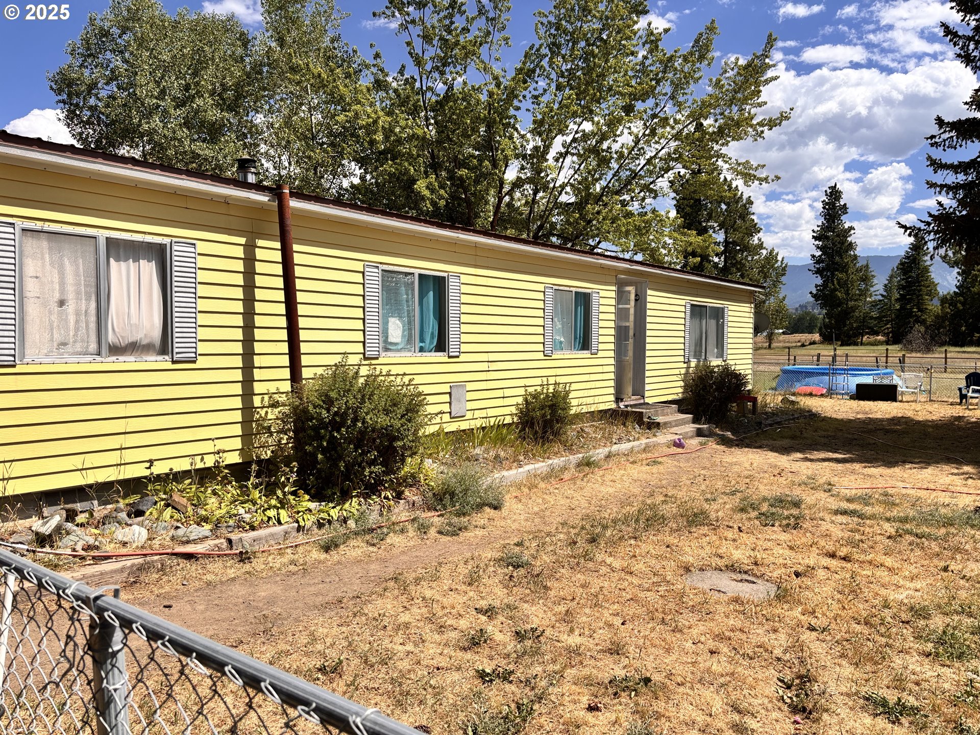 83456 RUSSELL LN Property Photo 1