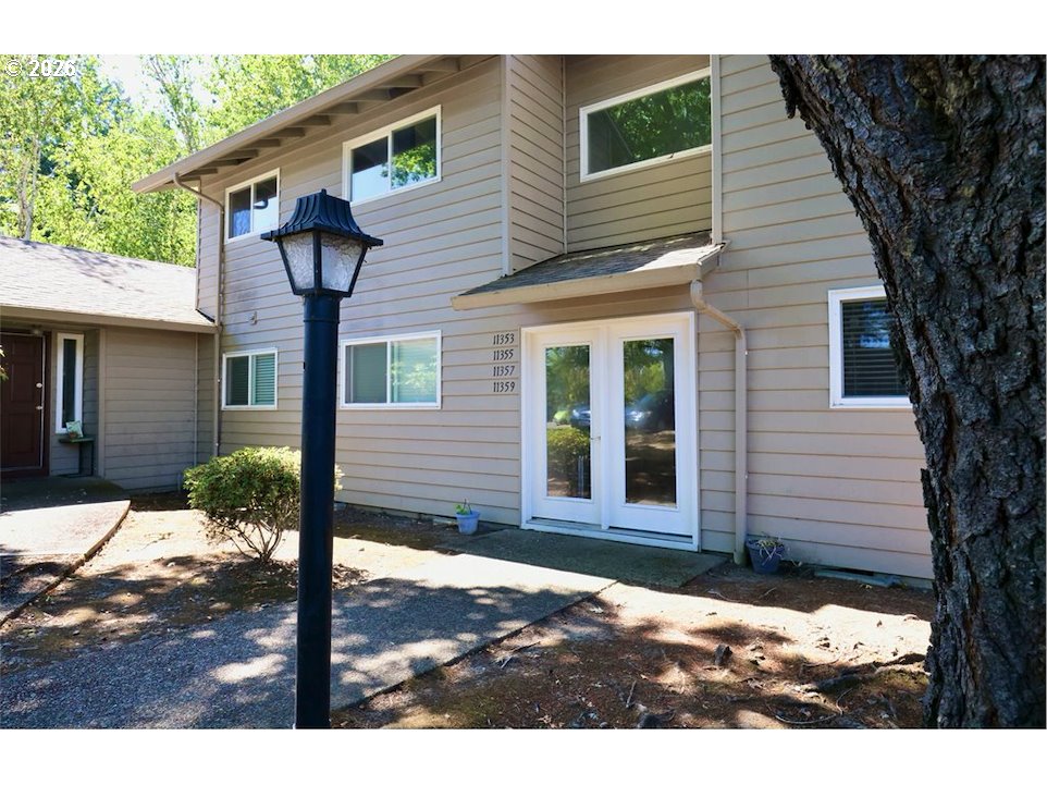 11355 Sw Springwood Dr Property Photo 1