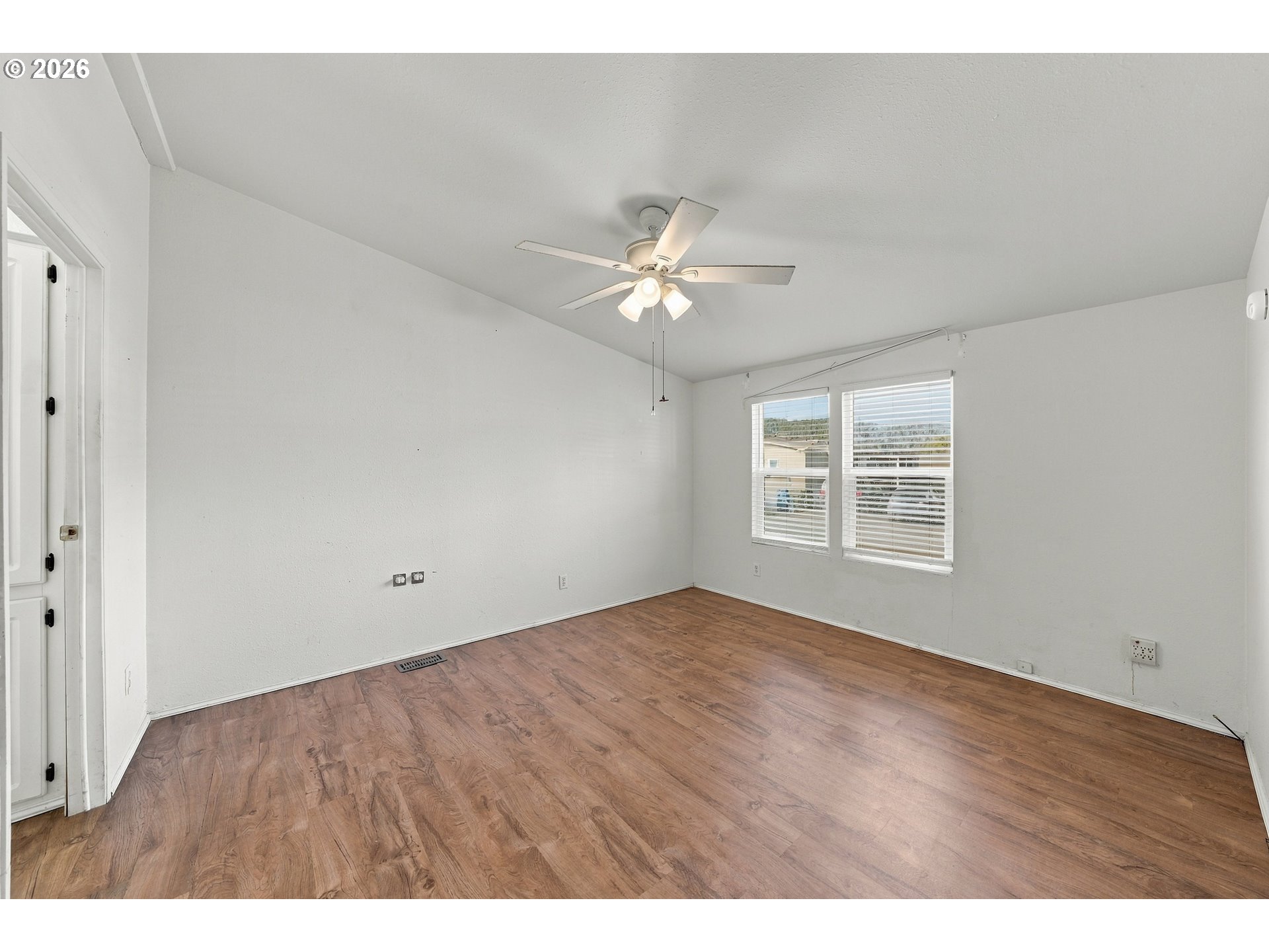 550 S State St 134 Property Photo 13