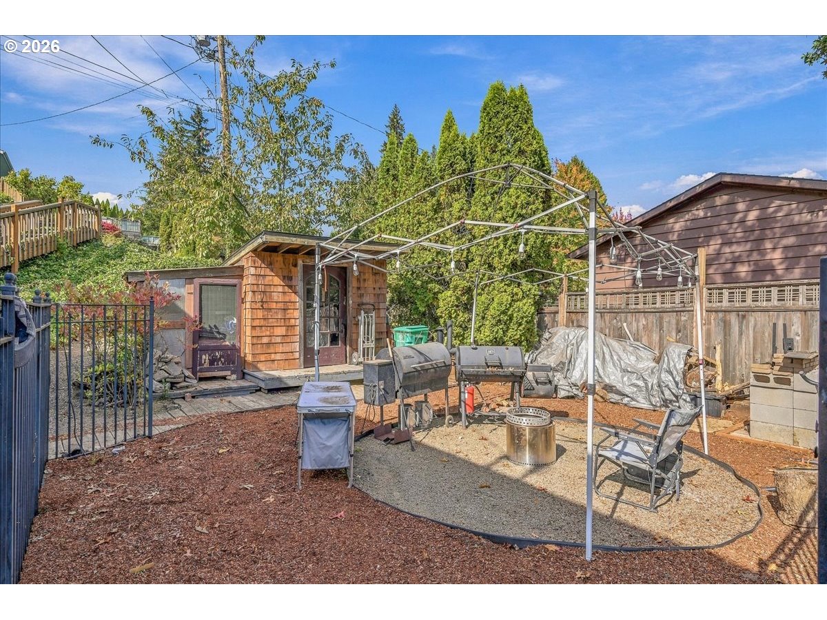 4033 Sw Galeburn St Property Photo 42