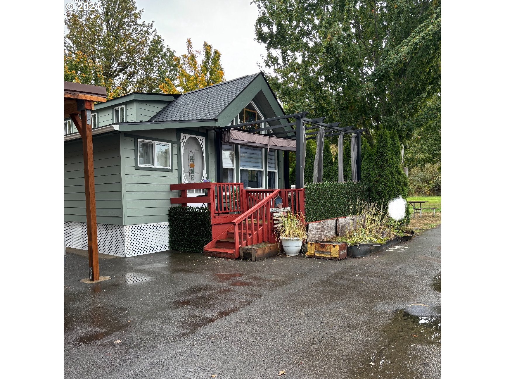 28800 Salmon River Hwy Property Photo 1