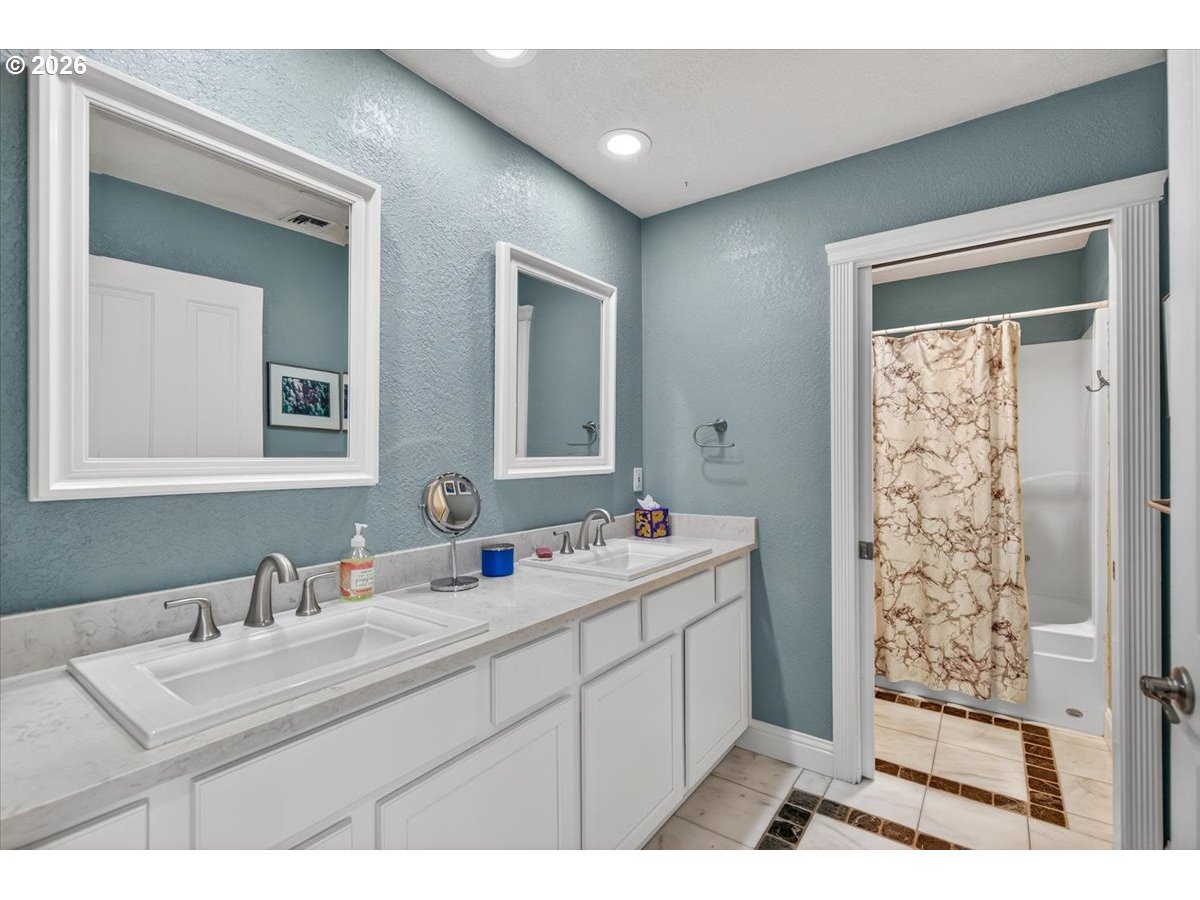 2258 Gene Cameron Way Property Photo 37