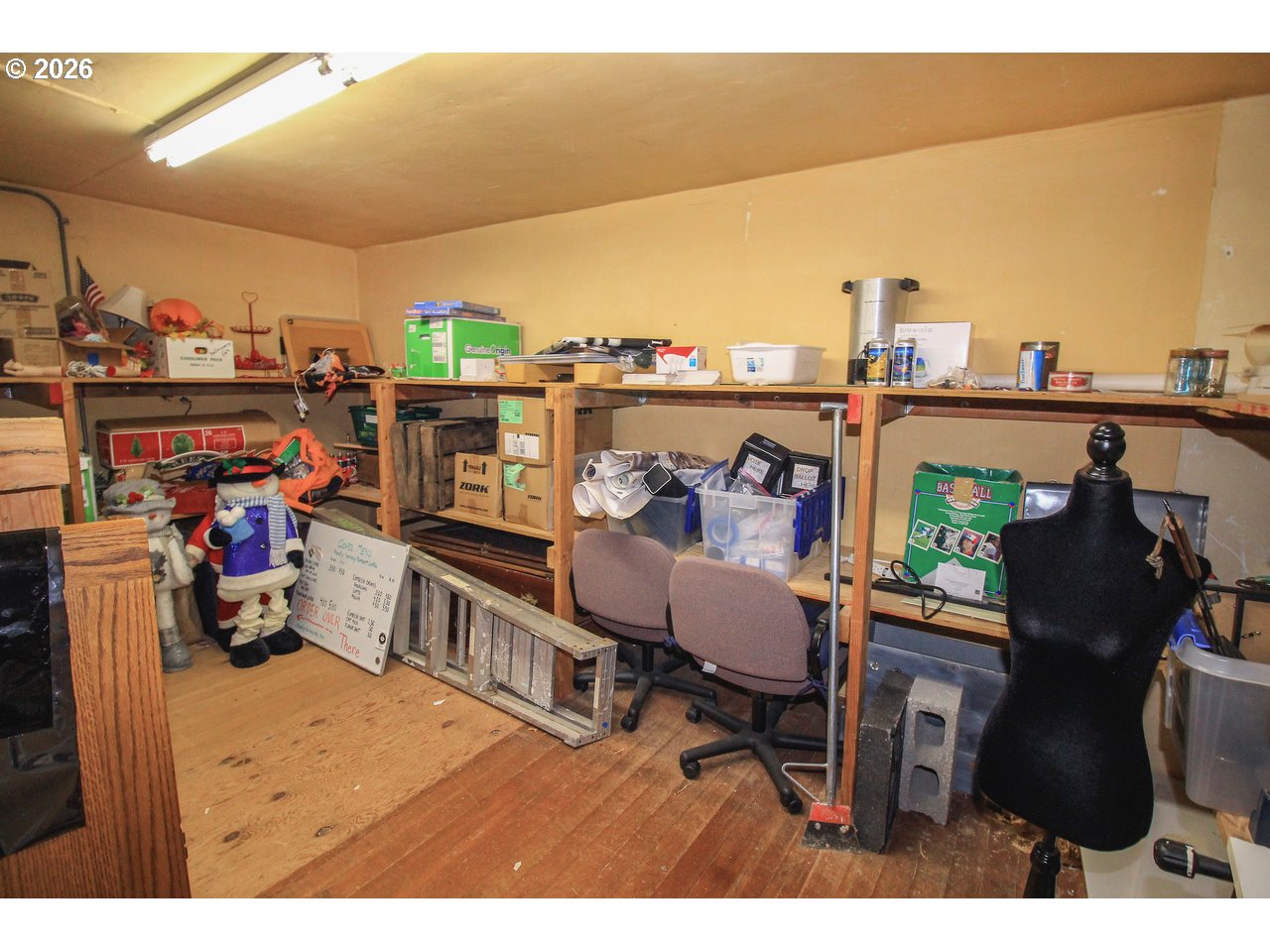 276 E Main St Property Photo 26