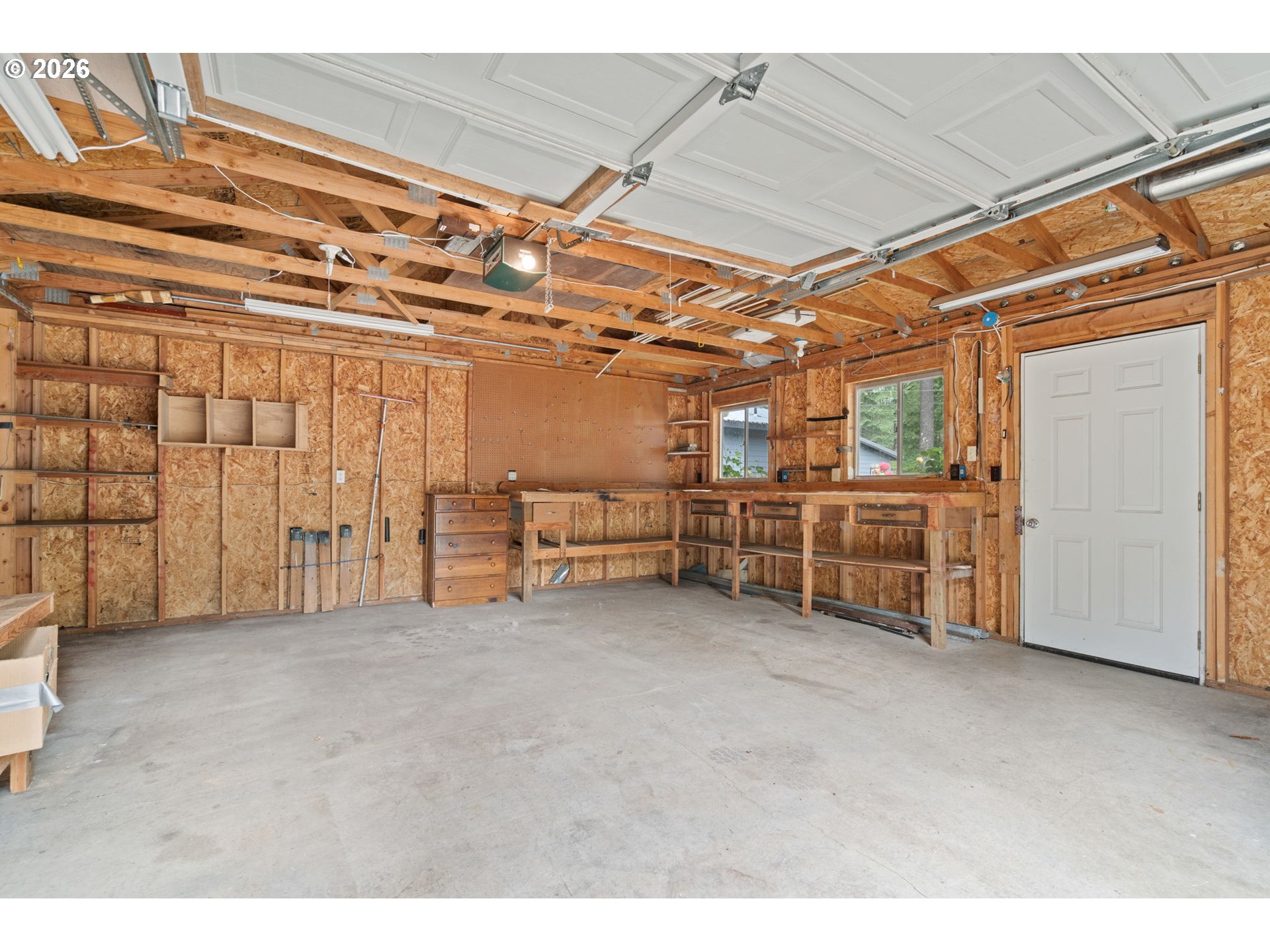 105 Mount Rainier Dr Property Photo 30
