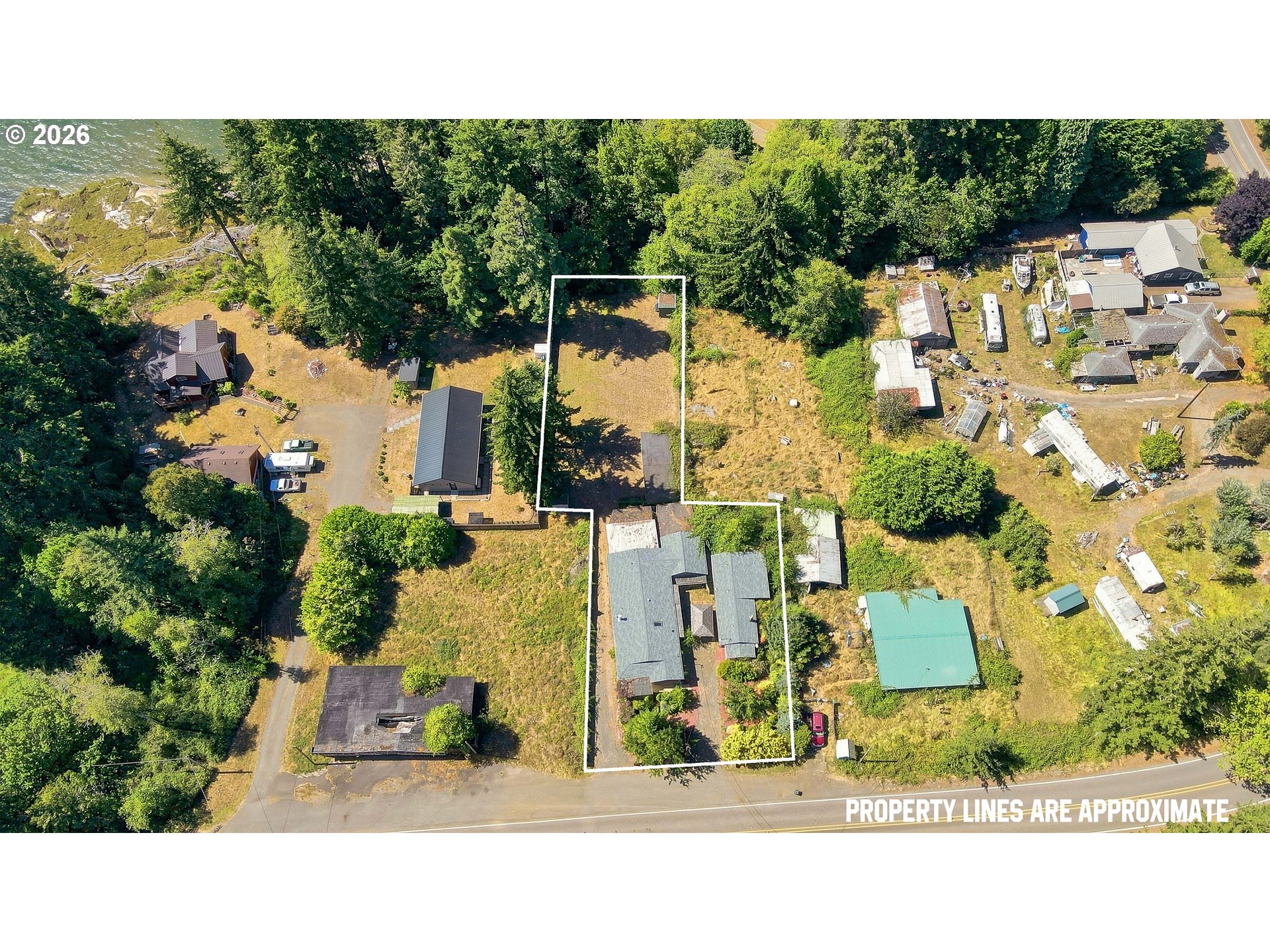 64608 E Bay Rd Property Photo 3