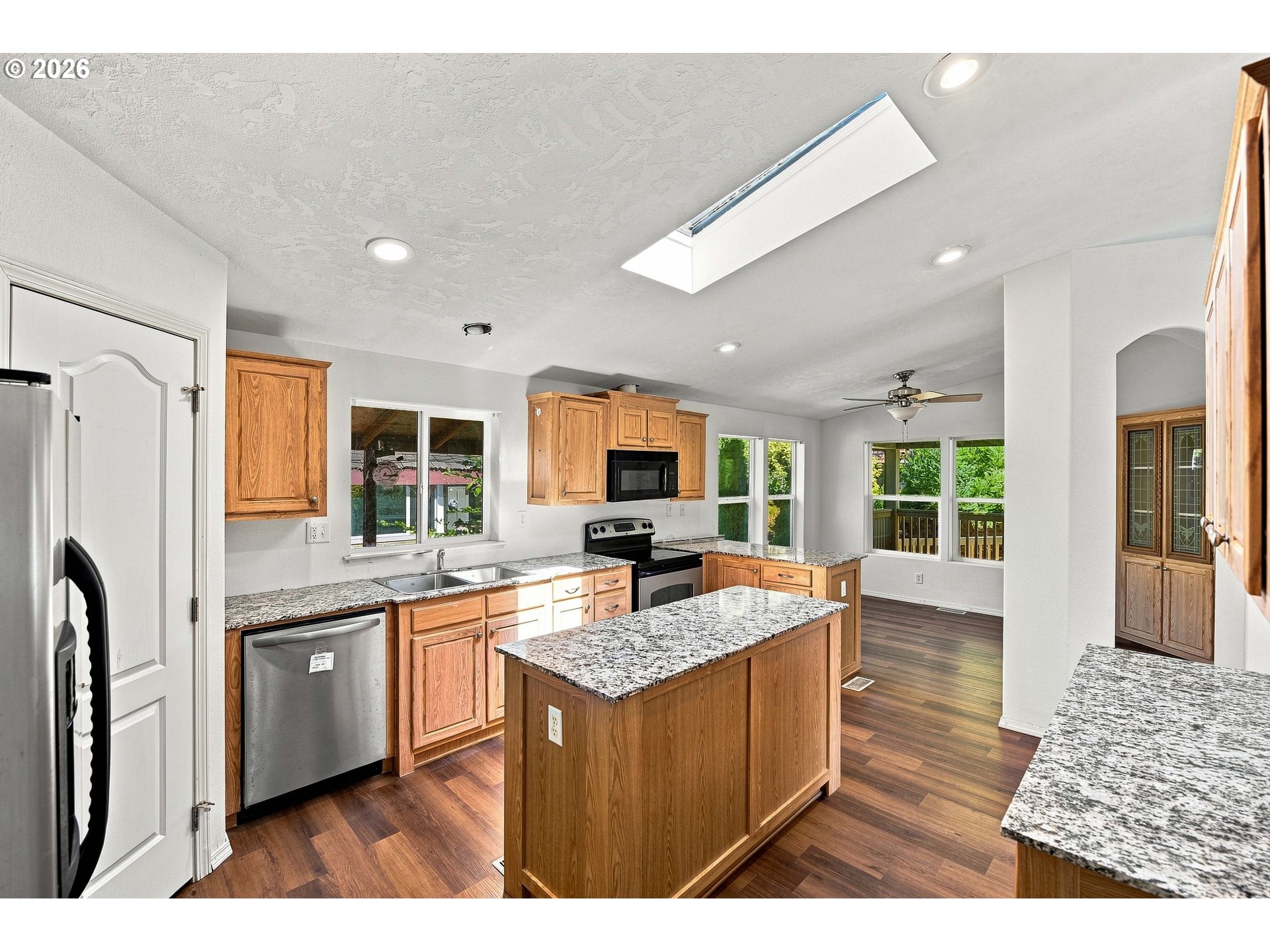 64608 E Bay Rd Property Photo 18