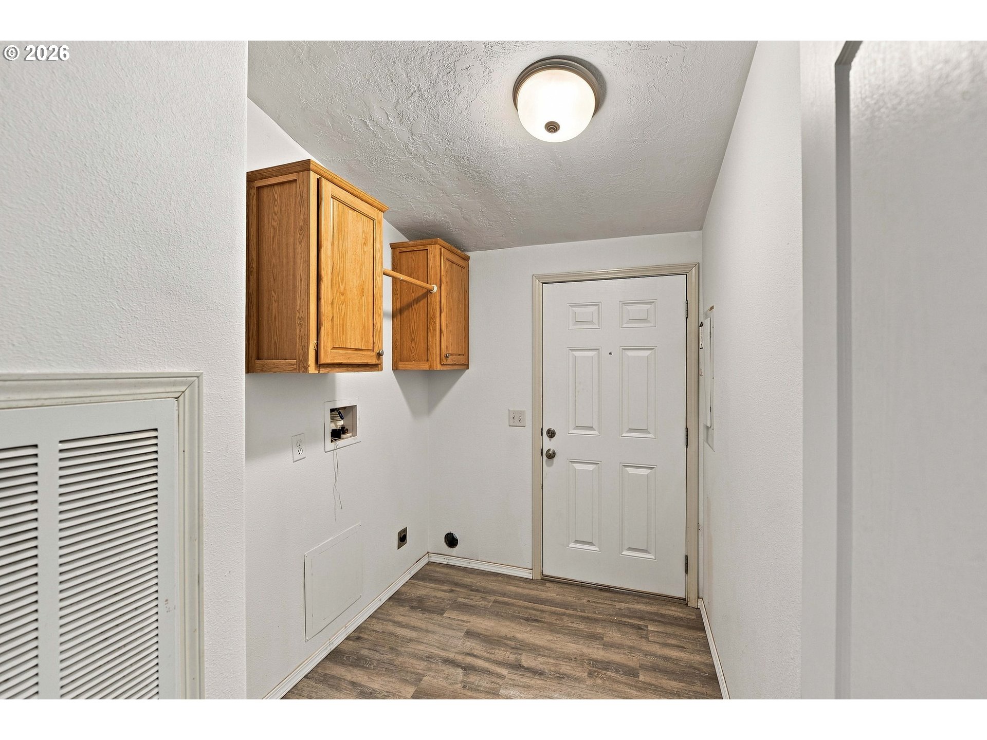 64608 E Bay Rd Property Photo 22