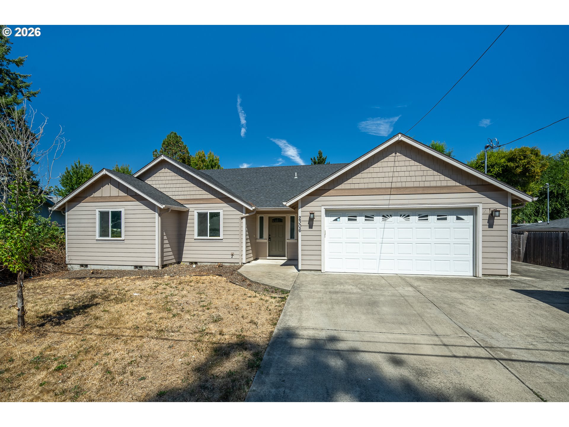 2306 Harding St Property Photo 1