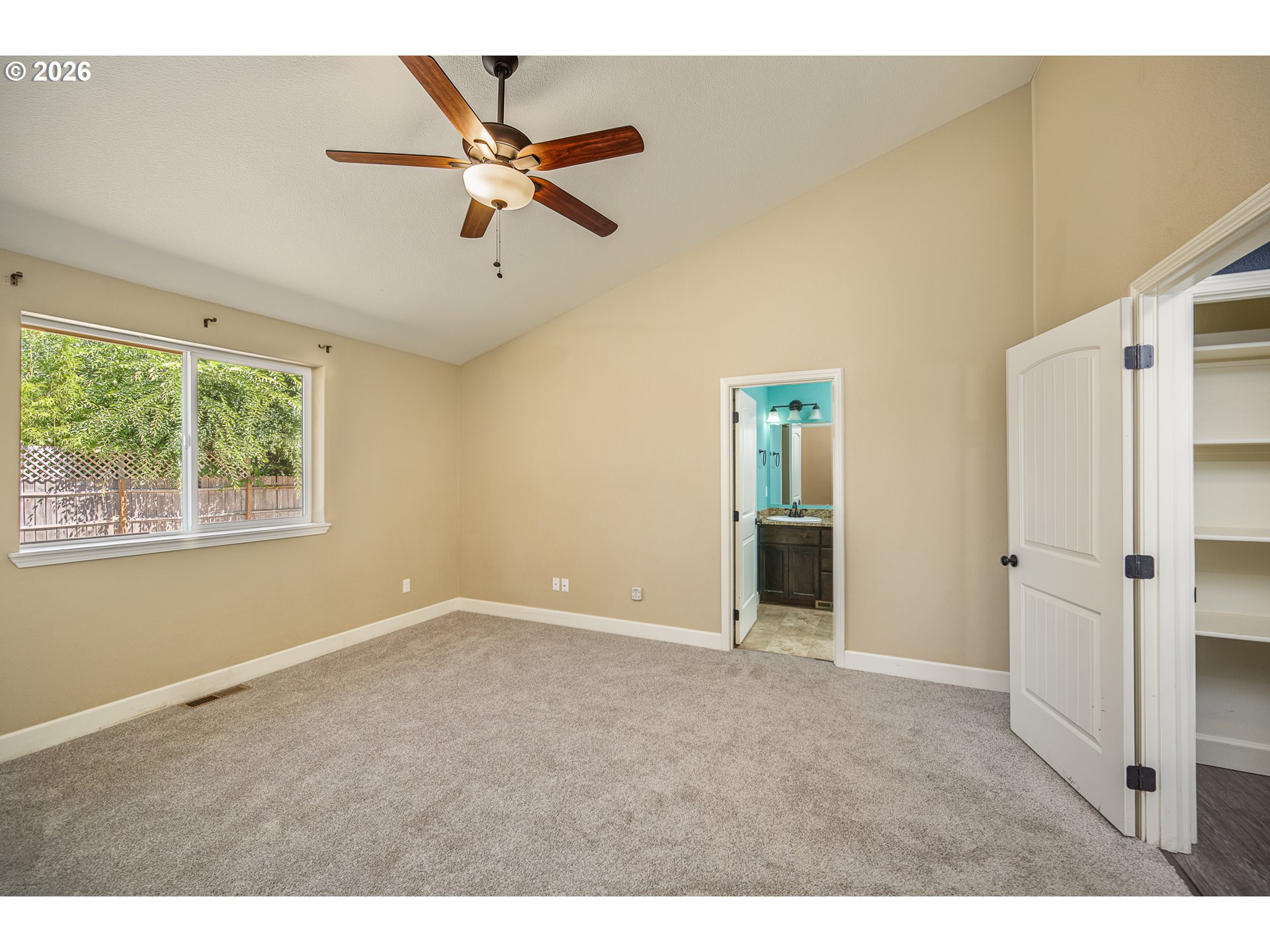 2306 Harding St Property Photo 16