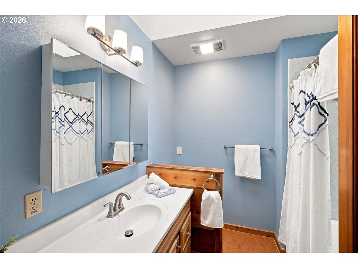 36435 Devitt Rd Property Photo 17