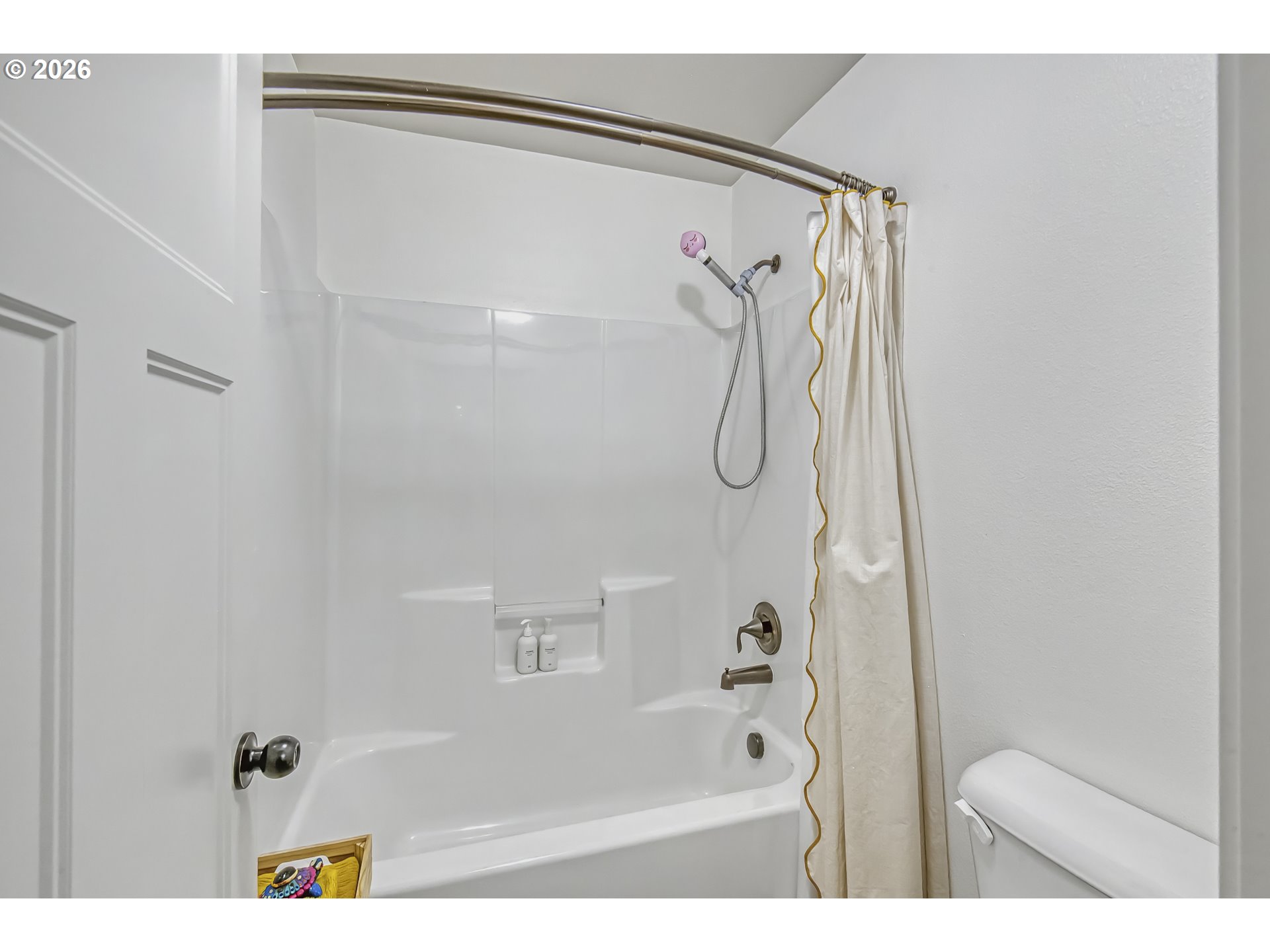 1424 Nw Goodwin St Property Photo 25