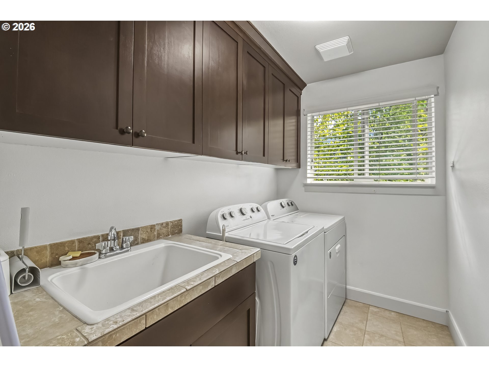 1424 Nw Goodwin St Property Photo 31
