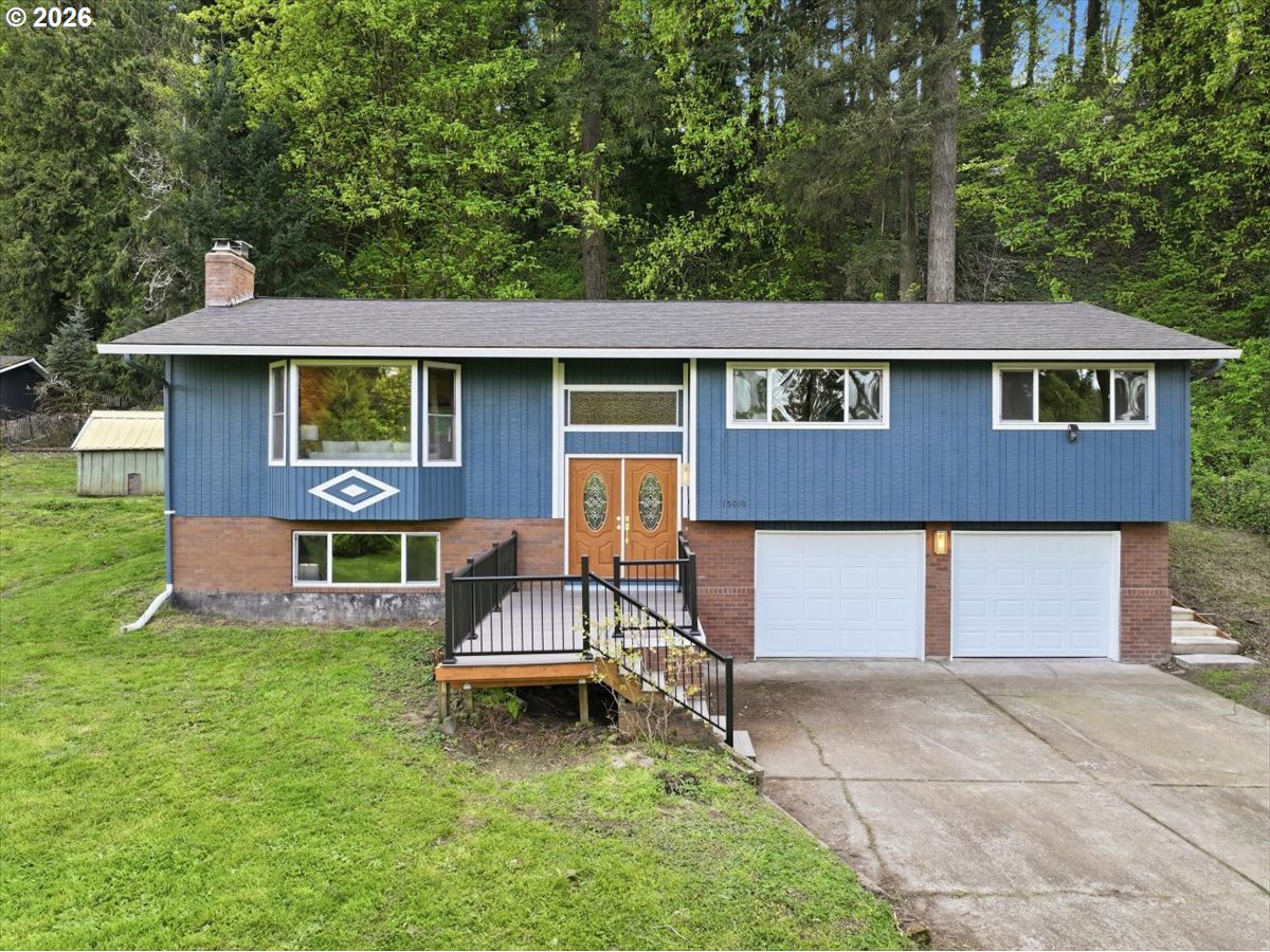15010 Clackamas River Dr Property Photo 1