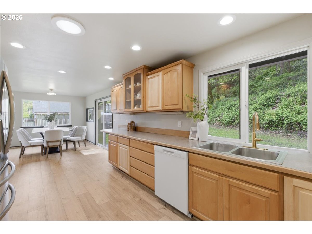 15010 Clackamas River Dr Property Photo 11