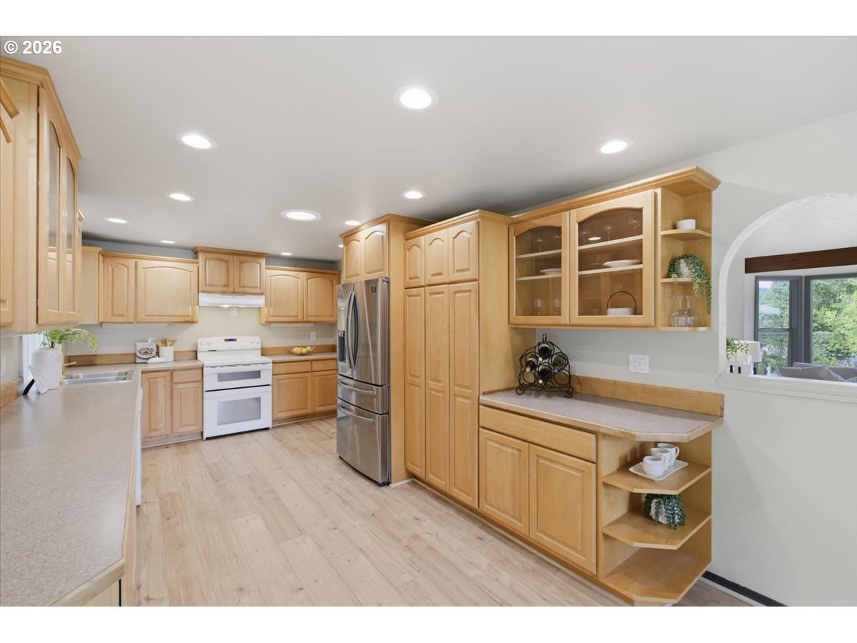 15010 Clackamas River Dr Property Photo 13