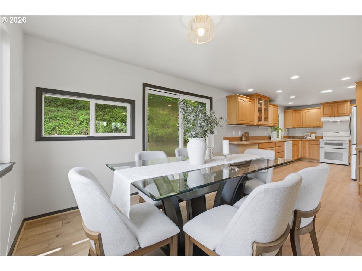 15010 Clackamas River Dr Property Photo 18