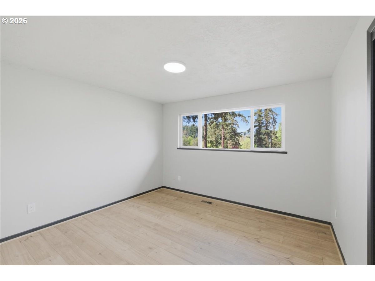 15010 Clackamas River Dr Property Photo 26
