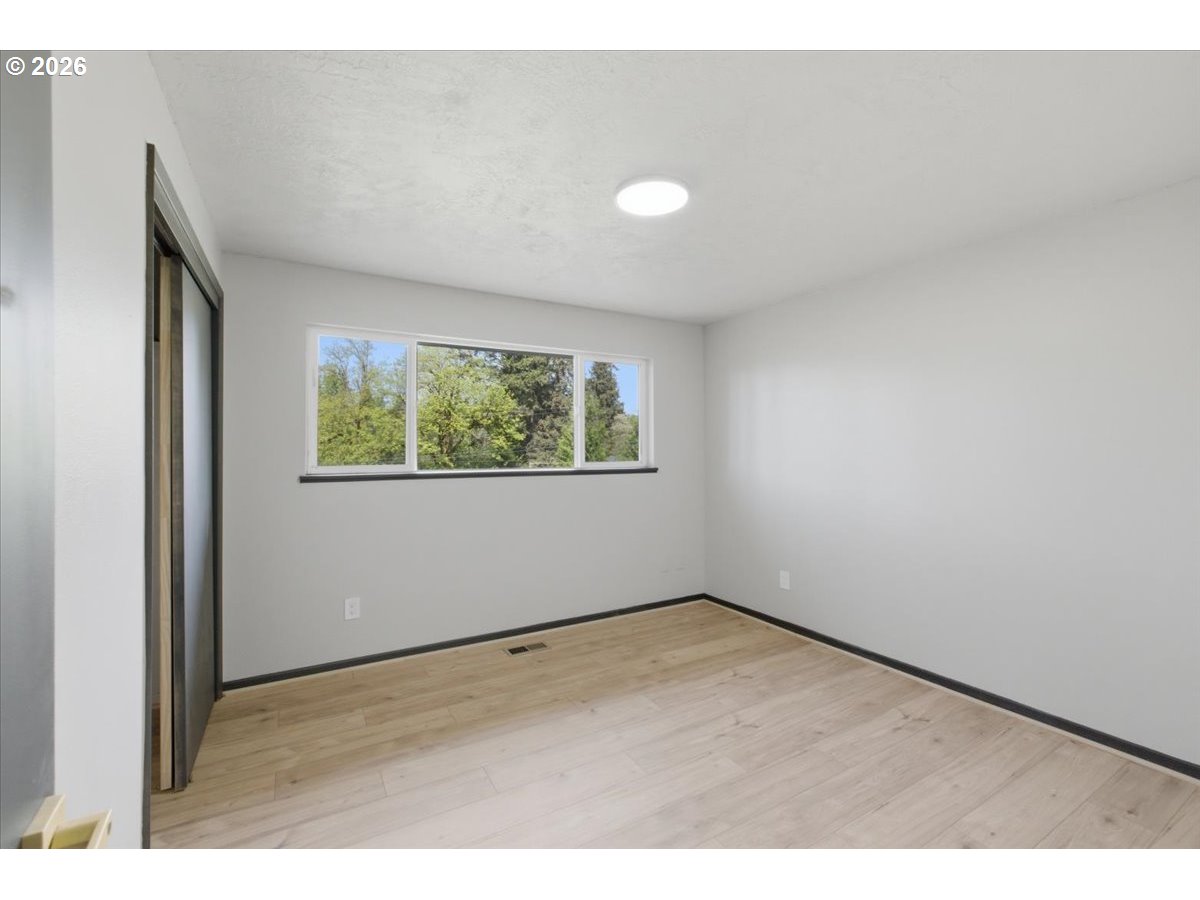 15010 Clackamas River Dr Property Photo 31