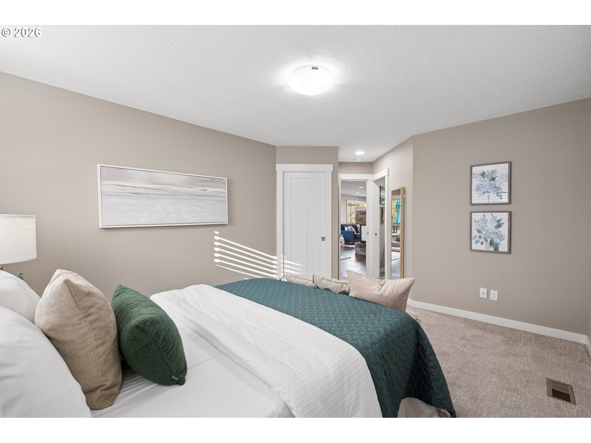 21511 Ne Interlachen Ln Property Photo 14