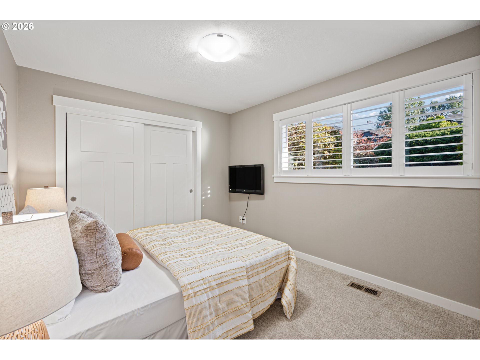 21511 Ne Interlachen Ln Property Photo 17