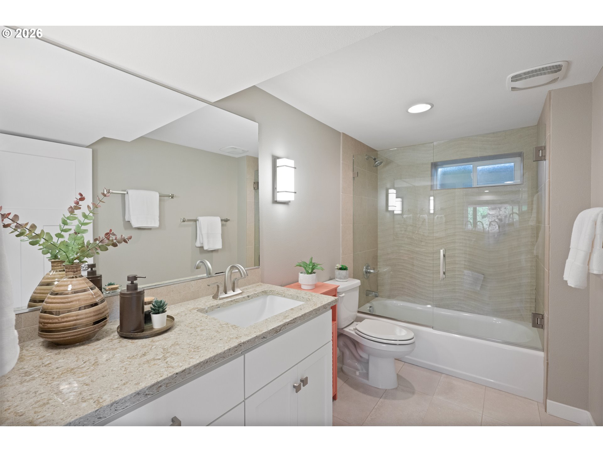 21511 Ne Interlachen Ln Property Photo 31