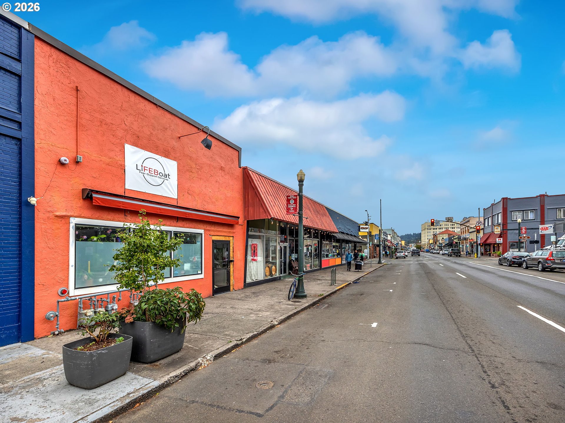 1040 Commercial St Property Photo 4