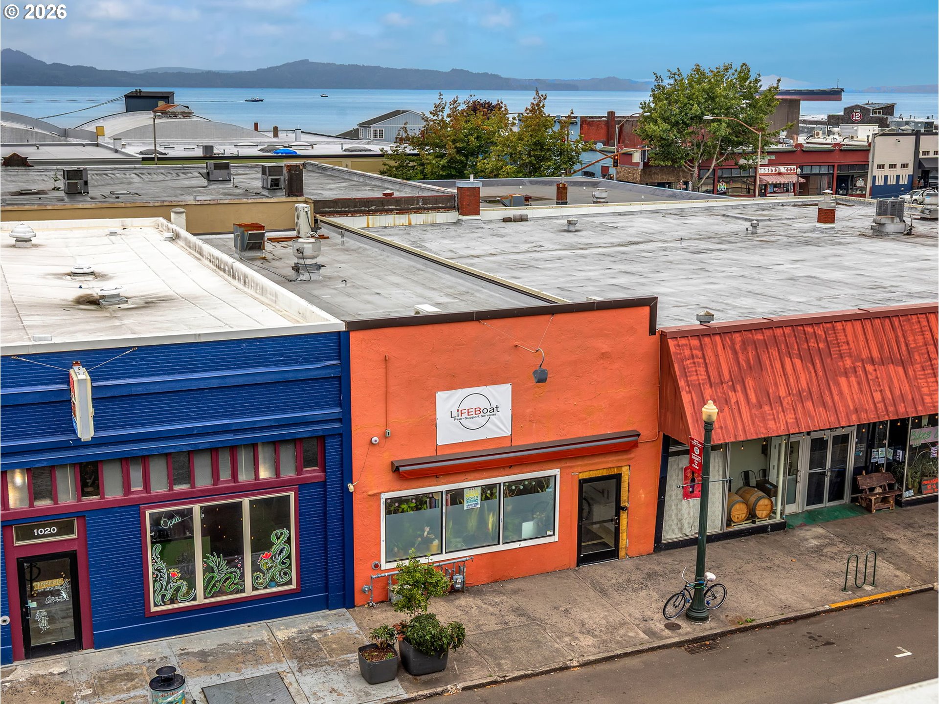 1040 Commercial St Property Photo 7
