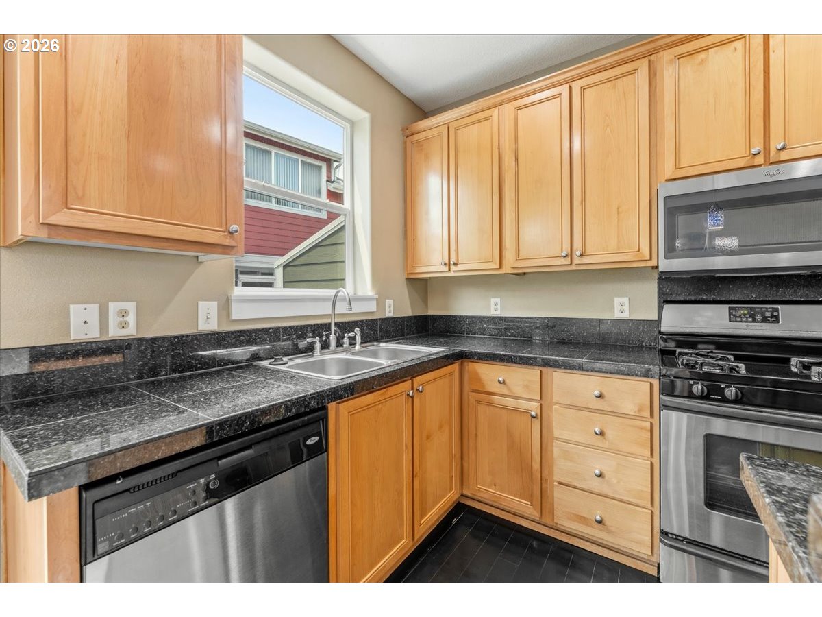 876 Nw Council Dr Property Photo 11