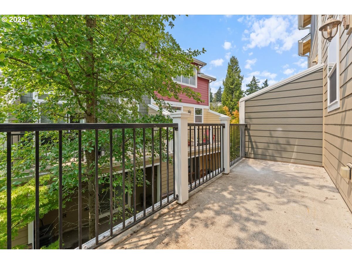 876 Nw Council Dr Property Photo 18